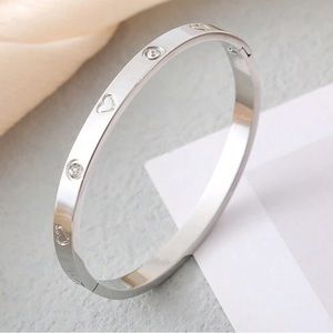 Silver 6cm Bracelet